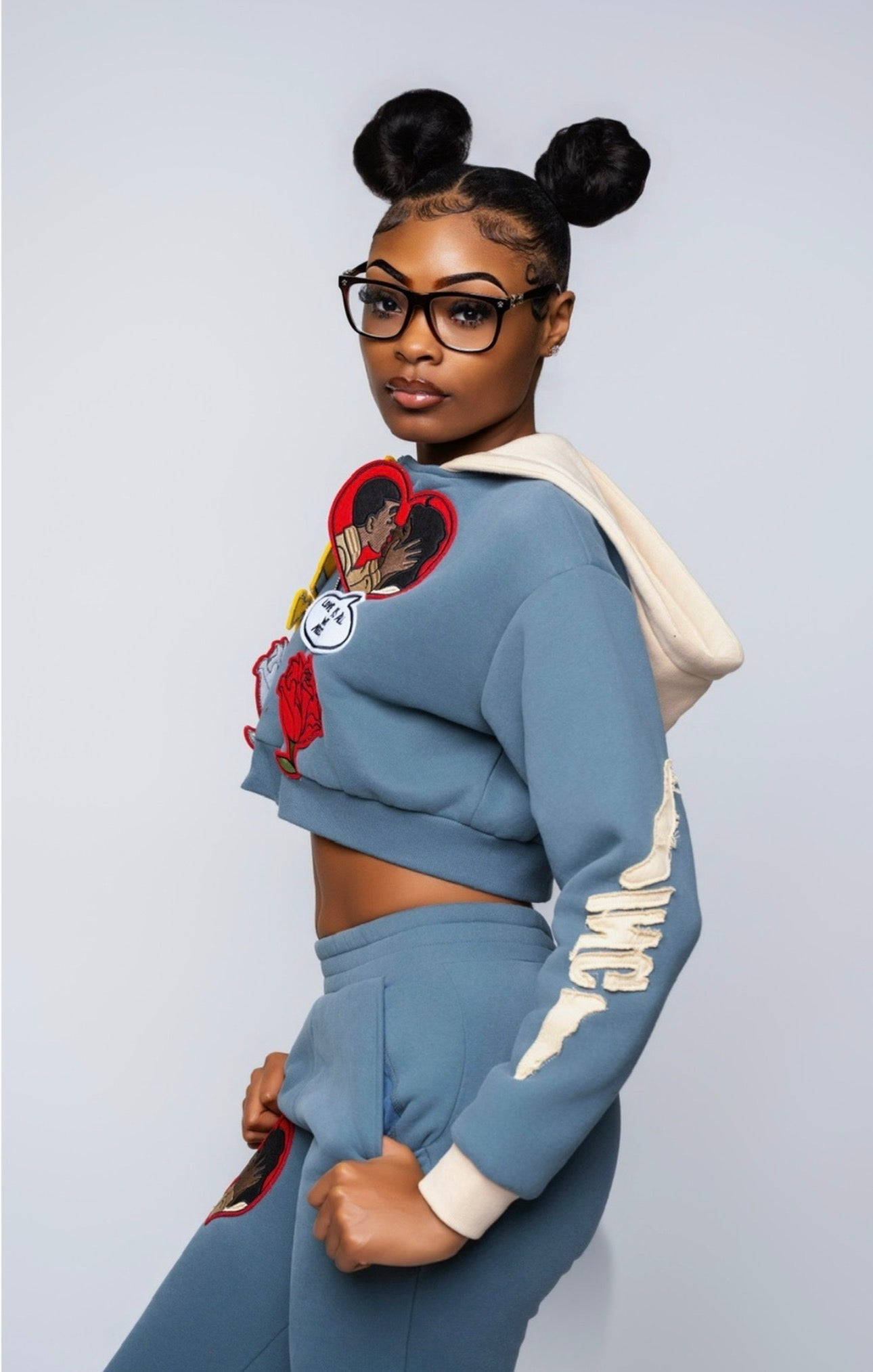 LOVE IS ALL WE NEED ❤️ (Women’s Crop 3CG Hoodie SET )